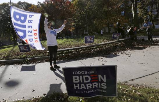 Victoria de Biden da esperanza en medio de miseria por&nbsp;COVID