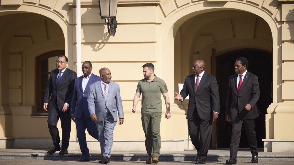 Desde la misión africana de paz desmienten los informes de medios occidentales sobre explosiones y alerta aérea en&nbsp;Kiev