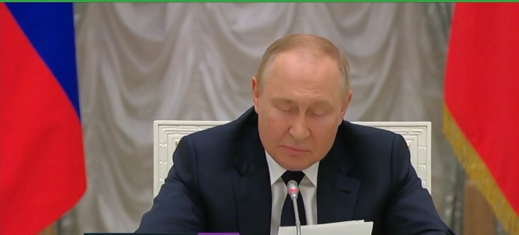 Putin: «Escuchamos hoy que nos quieren vencer en el campo de batalla, ¡que&nbsp;lointenten!»