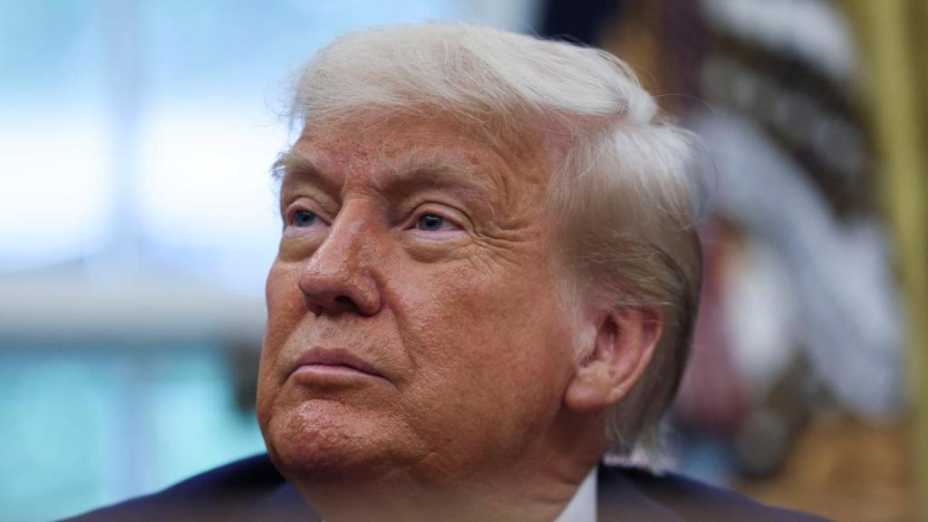 Trump revela el acuerdo comercial con el Reino Unido en medio de la guerra&nbsp;arancelaria