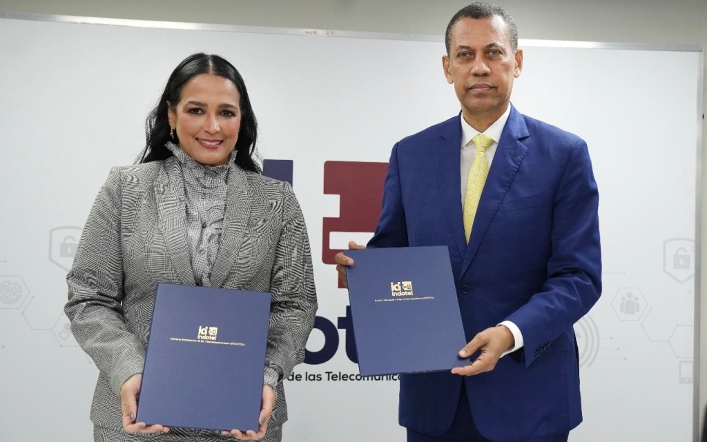 Indotel e INDEX firman acuerdo fortalecerá inclusión digital y educación financiera de diáspora&nbsp;dominicana