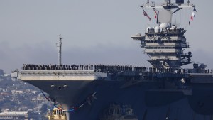 Trump afirma que una «maravillosa Armada» se dirige hacia&nbsp;Irán