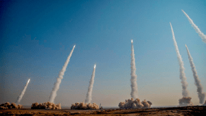 Canciller de Irán revela qué hará Teherán si Washington decide&nbsp;atacar