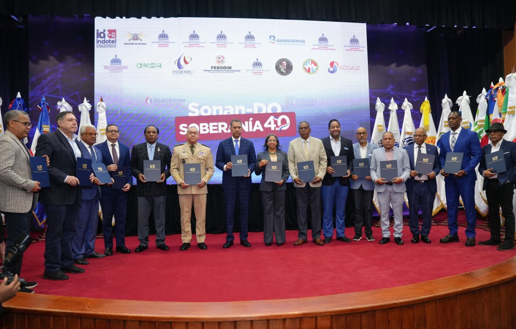 Gobierno lanza alianza nacional para fortalecer la soberanía radioeléctrica, la identidad cultural y el desarrollo&nbsp;fronterizo