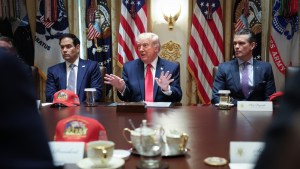 «Todos tenían autismo, dijeron»: Trump carga contra fraudes millonarios en seguros médicos de&nbsp;EE.UU.