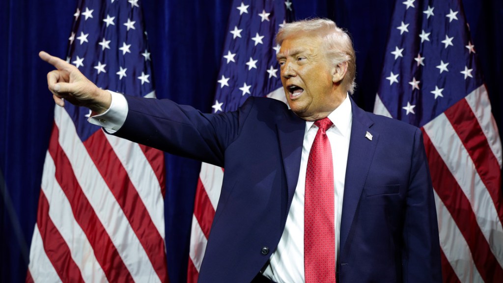 «Que me bese el culo»: Fuerte agarrón entre jefe provincial canadiense y Trump en plena guerra comercial